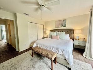 2 bedrooms, iron/ironing board, free WiFi, bed sheets