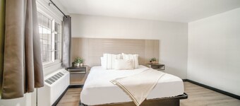 ERTH INN by AGA- San Ysidro