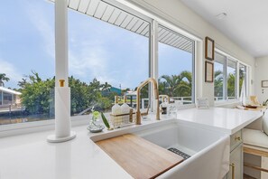 Interior - Weekday Special Rates! Waterfront Oasis w/ Pool, & Dock- Sleeps 8! (Saint James City)