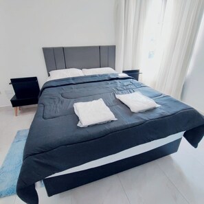 1 bedroom, iron/ironing board, WiFi, bed sheets