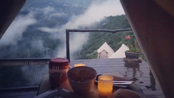 Panoramic Tent, Balcony, Mountain View