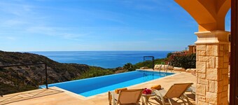 Luxury Villa Escape with Breathtaking Sea Views & Perks