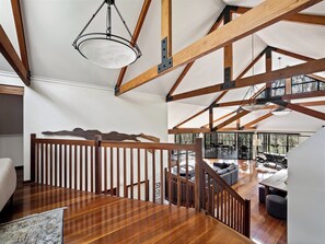 Interior - Calistoga Chalet - Luxury among the Trees in Margaret River (Margaret River)