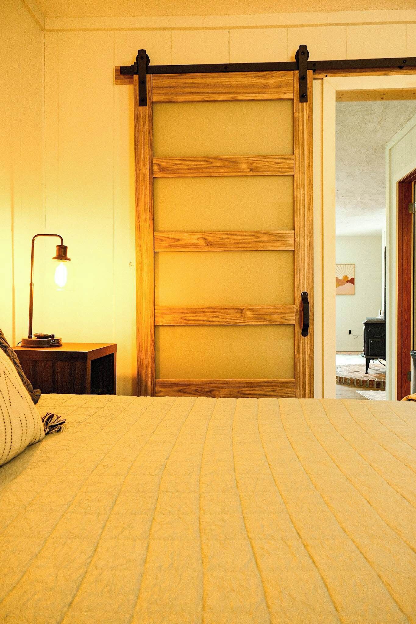 1 bedroom, desk, iron/ironing board, travel cot