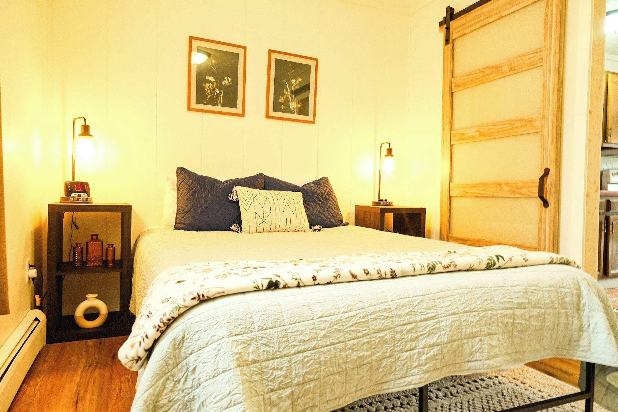 1 bedroom, desk, iron/ironing board, travel cot