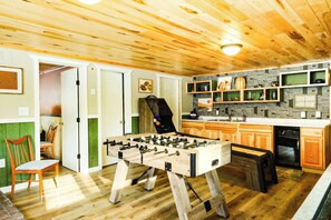 Games room - Winter Vacay Hangout at Powderhorn Mountain (Bessemer)