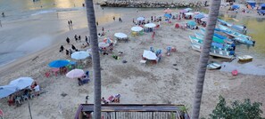 Sun-loungers, beach towels