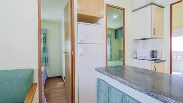 2 slaapkamers, een strijkplank/strijkijzer, gratis wifi, beddengoed