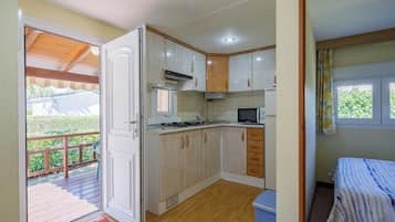 2 slaapkamers, een strijkplank/strijkijzer, gratis wifi, beddengoed