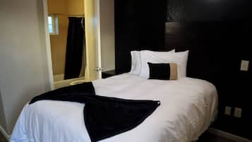 Desk, iron/ironing board