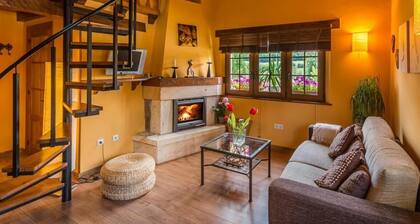 Casa Susi with Mountain Views, Private Terrace, and Wi-Fi