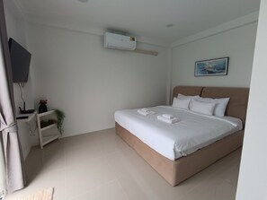 3 chambres, chambres insonorisées, Wi-Fi gratuit