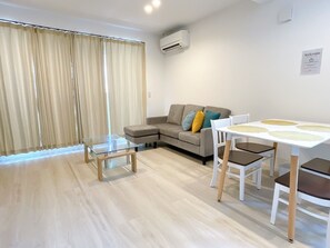 Casa, vistes parcials a l'oceà | Sala d'estar | Televisor de pantalla plana