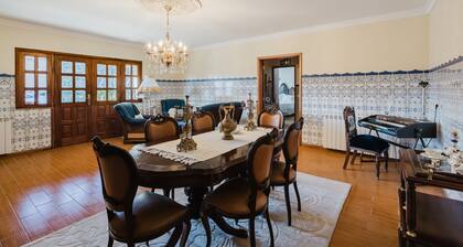 Country House 'Quinta Do Passal - Gondoriz' with Mountain View, Wi-Fi and Air Conditioning