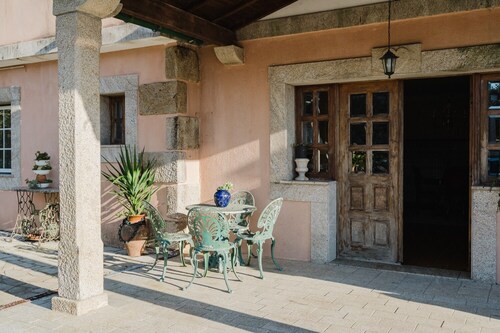 Room 'Quinta Do Passal - Quarto 1' with Mountain View, Wi-Fi and Air Conditioning