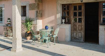 Room 'Quinta Do Passal - Quarto 1' with Mountain View, Wi-Fi and Air Conditioning