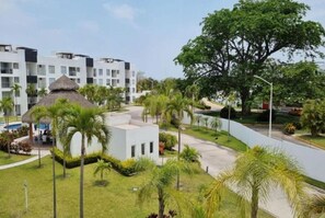 Property grounds - Rest in Las Ceibas (Manzanillo)