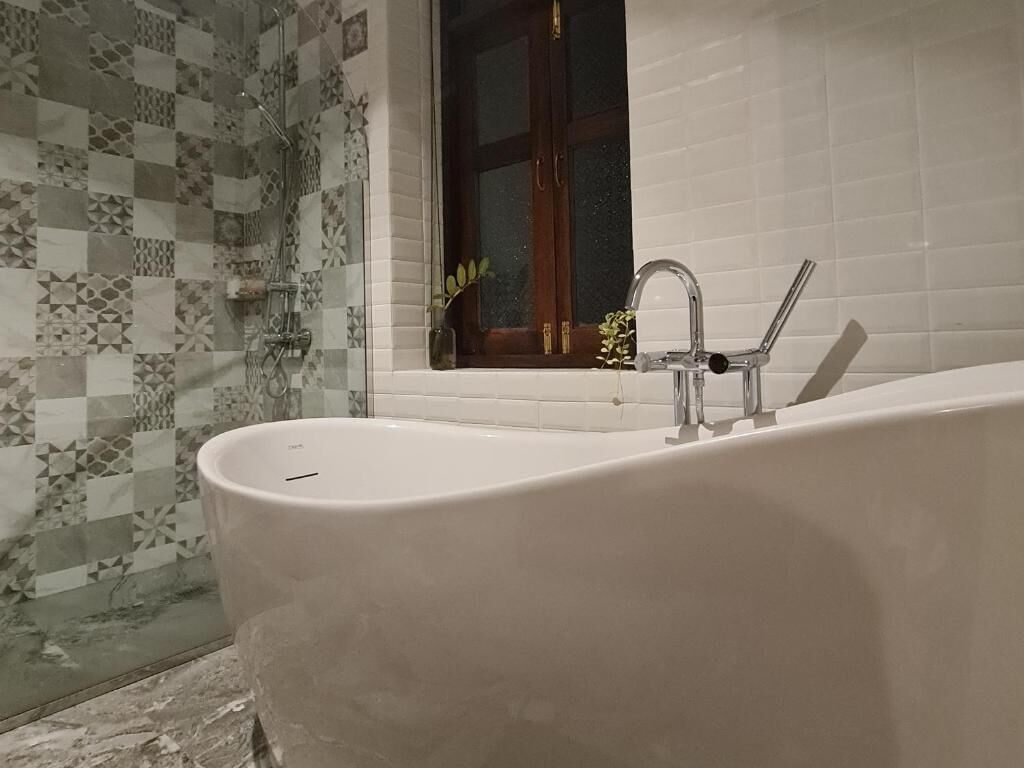 Shower kamar mandi
