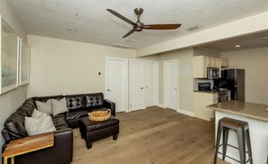 リビング エリア