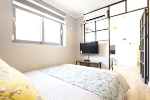 1 bedroom, WiFi, bed sheets