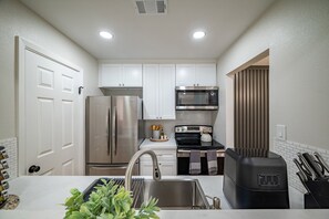 Microwave, oven, stovetop, dishwasher