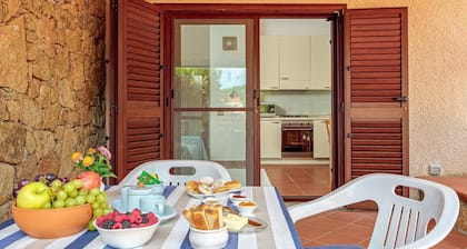 Ferienhaus 'La Casedda Di Nina' mit Meerblick, privater Terrasse und Klimaanlage