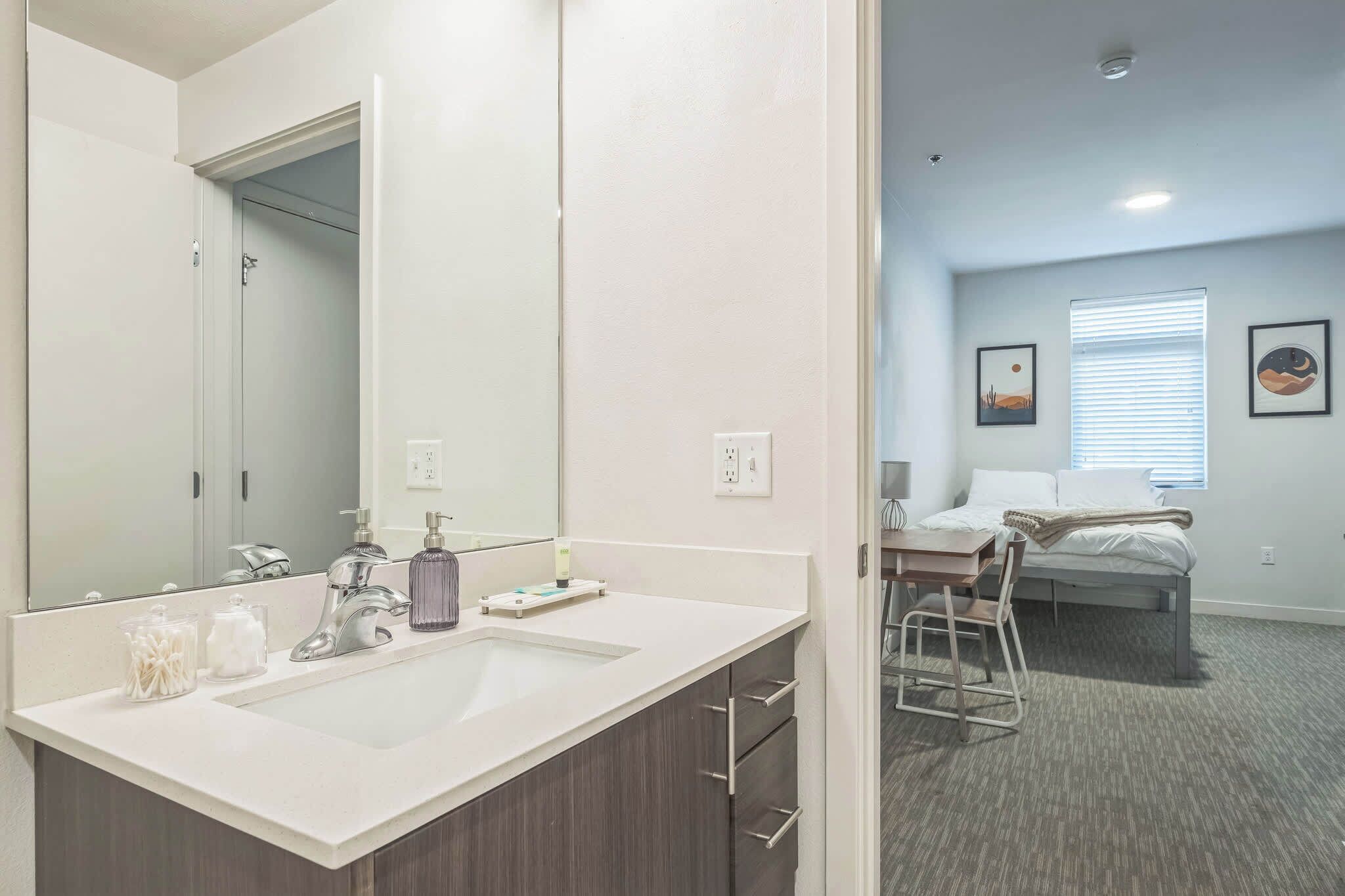 3 habitaciones, wifi y ropa de cama 