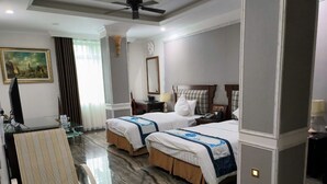 Imej tidak diklasifikasikan, 5 daripada 7, butang