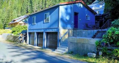 Lil-Ski-Bike-Hike-Shack!