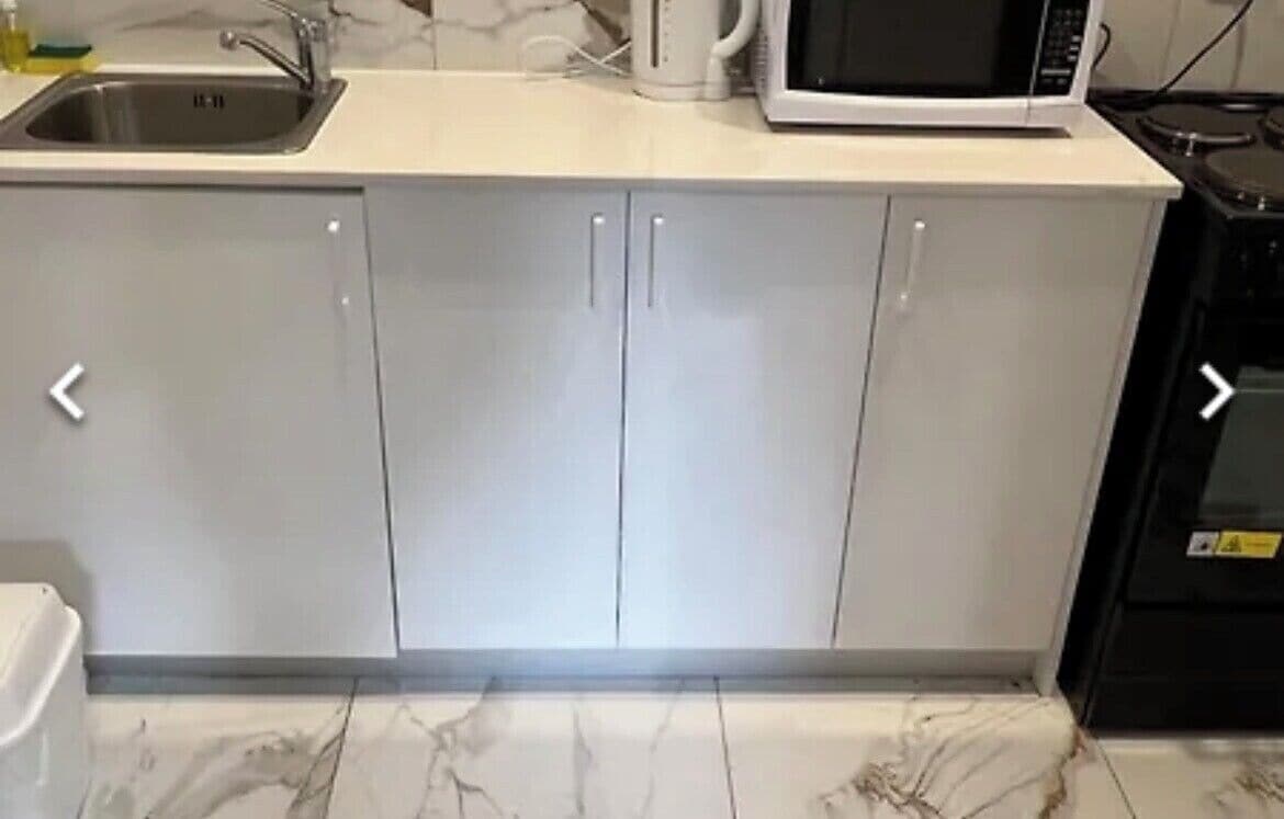 Comfort Studio | Private kitchen | Full-size fridge, microwave, oven, stovetop