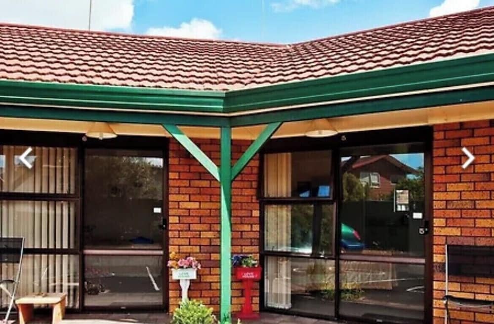 Monument Motor Lodge