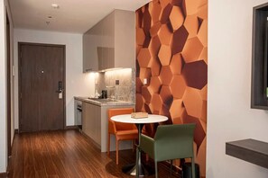 Deluxe Studio | Private kitchen - Masteri Waterfront VOCP - by BAY LUXURY (Hanoi)