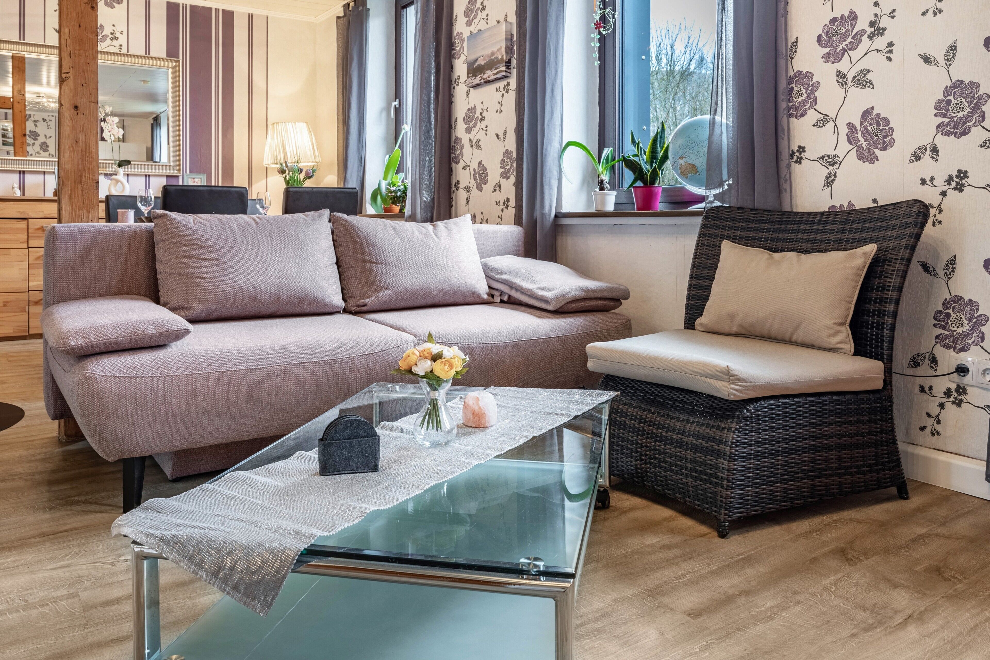 Tv, eldstad och dvd-spelare