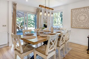 Dining - Holiday Home 'Landhaus Schwerin' with Wi-Fi (Kirch Jesar)