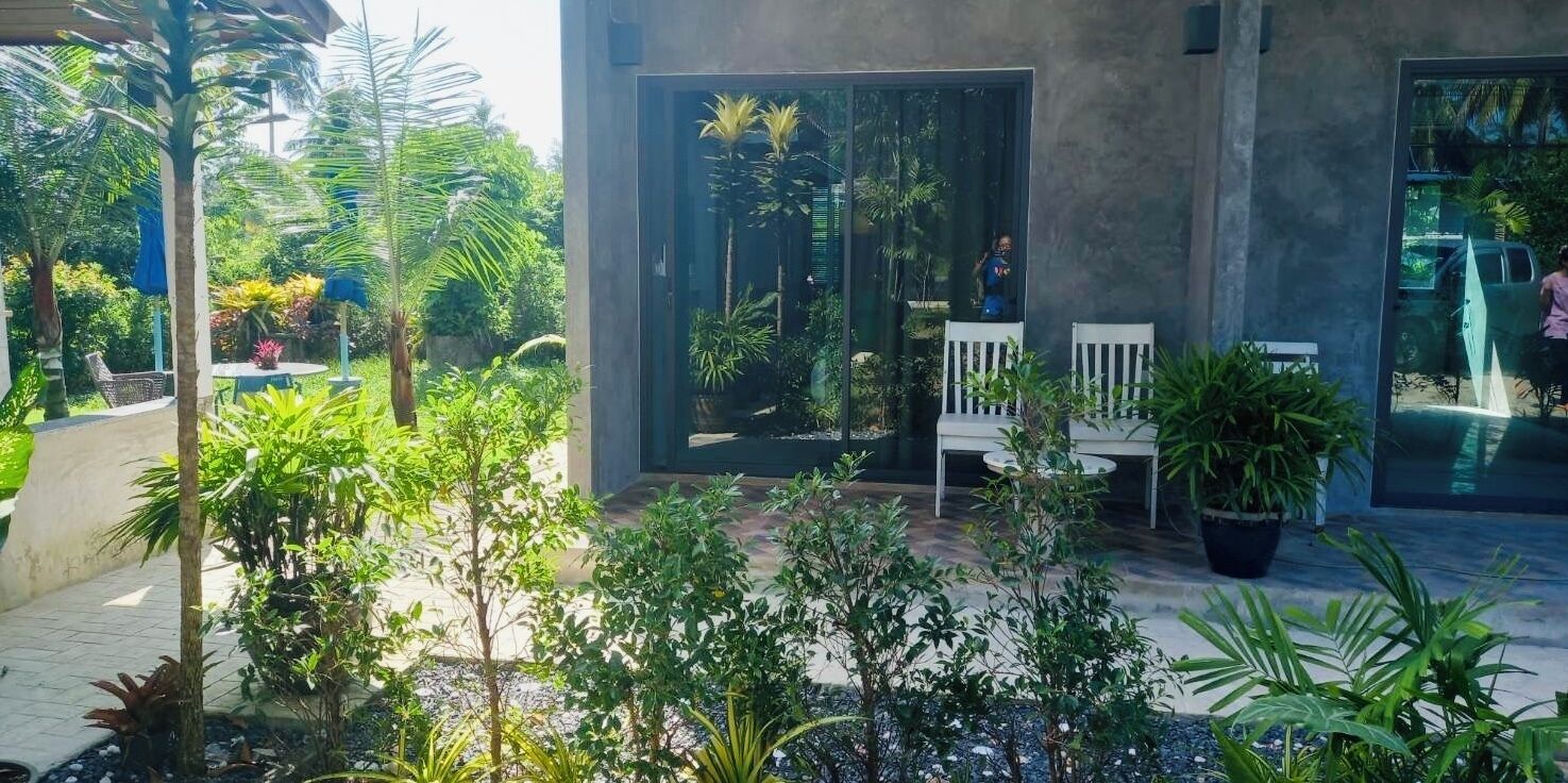 In-room safe, blackout drapes, iron/ironing board, free WiFi