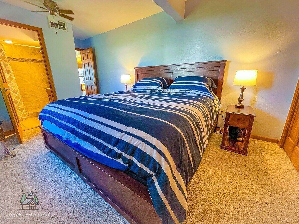 3 عدّة غرف نوم وواي فاي وملاءات أسرّة