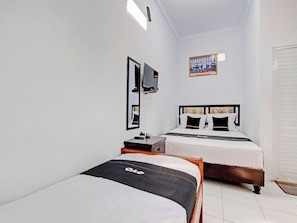 Literie de qualité supérieure, Wi-Fi gratuit, draps fournis