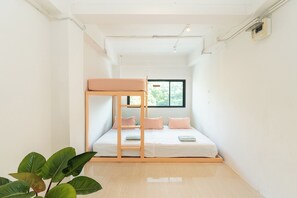 豪華客房 | 書桌、隔音、床單