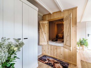 Internet - Luxurious stay with a sauna and a whirlpool (Hattemerbroek)