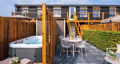 Luxurious stay with a sauna and a whirlpool