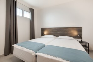 3 habitaciones, tabla de planchar con plancha y wifi gratis 