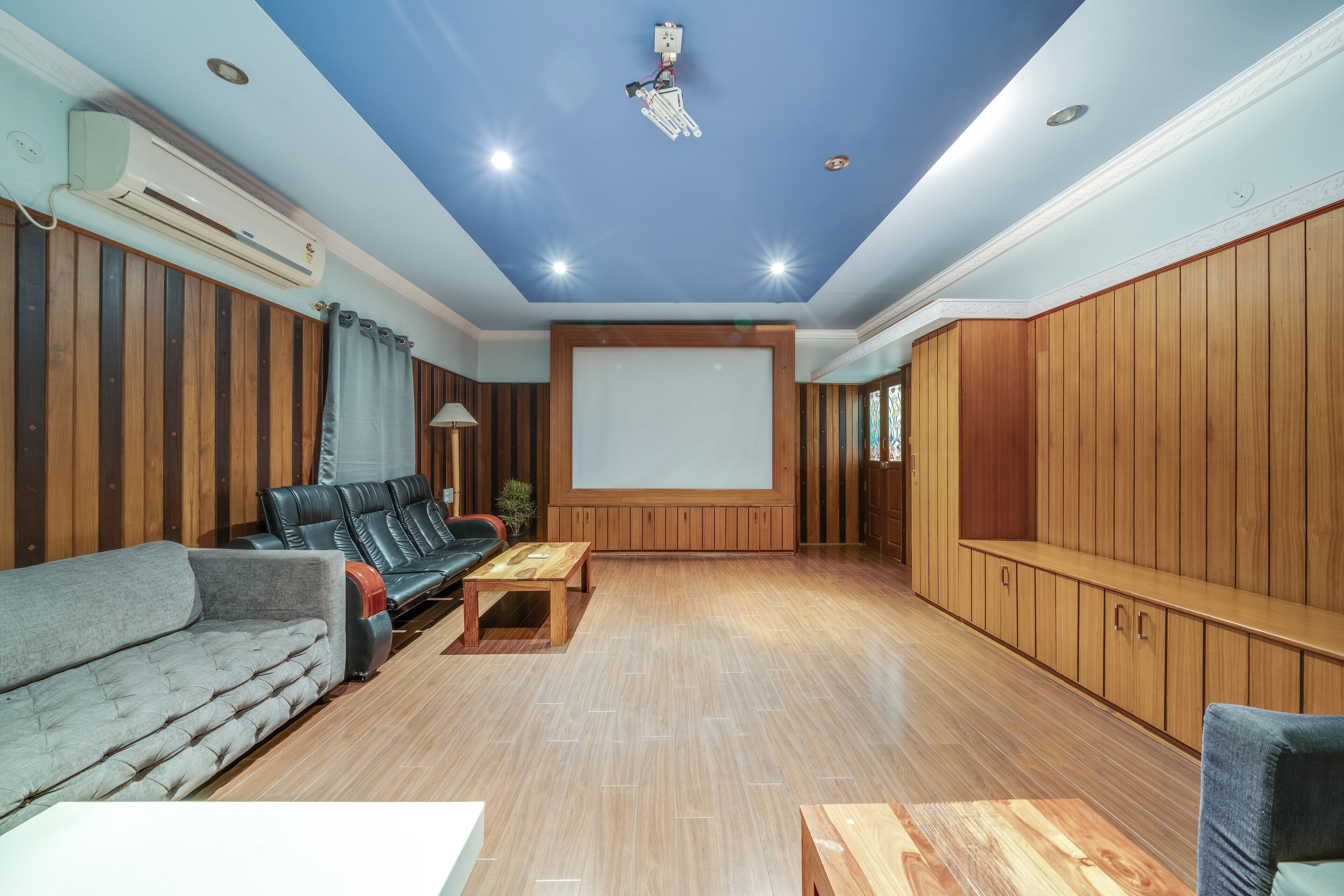 Kalyani Magnum Opus (premium)