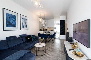 Apartment, Smoking