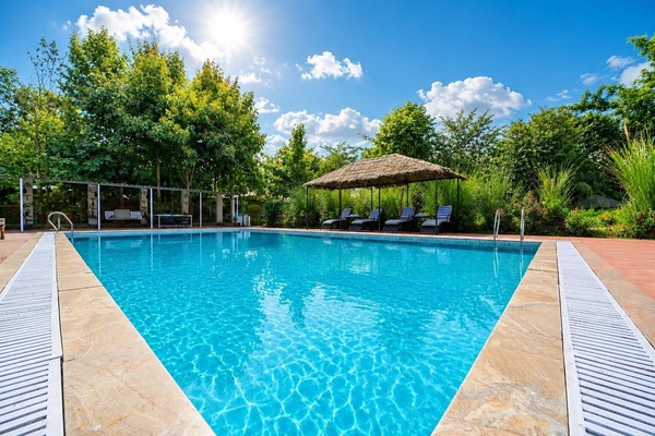 Piscine extérieure