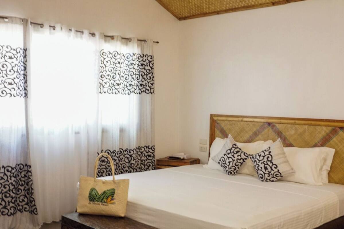 Studio Suite, Pool View | In-room safe, desk, laptop workspace, WiFi (free)