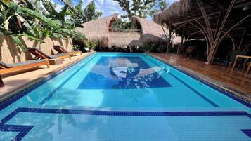 Alberca al aire libre