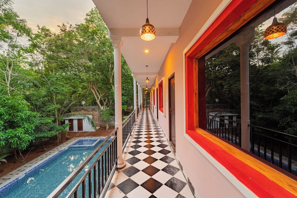 De Jardin Resort Pondicherry with Swimming Pool