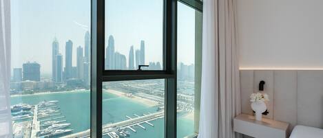 2 makuuhuonetta, silitysrauta/-lauta, ilmainen Wi-Fi