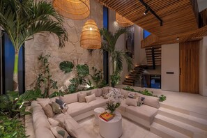 TV màn hình phẳng 