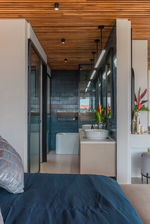 Luxury-Villa, Poolblick | Badezimmer